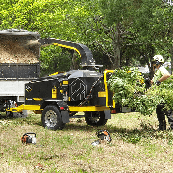 commercial hansa wood chipper