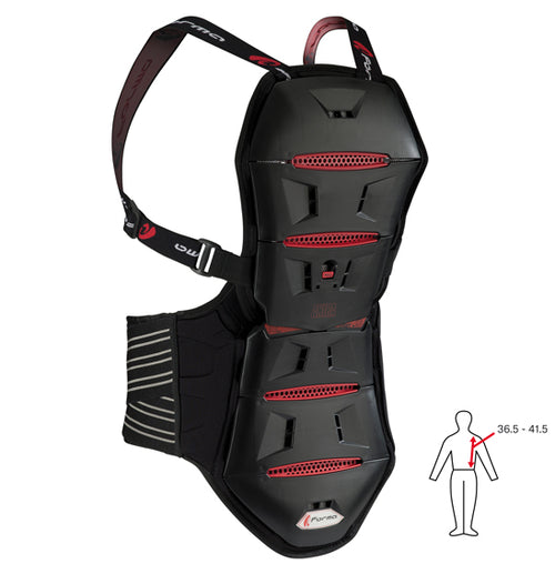 Close-up image of a black Forma Akira 6 C.L.M. Smart Back Protector vest with red accents and the text "AKIRA" on it. Featuring adjustable straps, ventilation slits for airflow, and a red knob labeled "PULL" likely for fit adjustment. This CE-approved vest incorporates SAS-TEC foam back protector for enhanced safety.