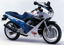 Image showing the Ventura EVO-12 Bike-Pack Kit for Suzuki GSXR 250 K, with EVO-12 pack, Evo-Rack Top-Box Rack mounted on the motorcycle, and L-Bracket with screws, each displayed separately and labeled.
