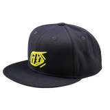 FLAT BILL SNAPBACK BADGE NAVY