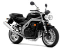 Image showing components of the Ventura EVO-12 Bike-Pack Kit for Triumph Speed Triple 955i (02-04): black EVO-12 Pack, adjustable Evo-Rack on motorcycle, and labeled L-bracket hardware with screws.