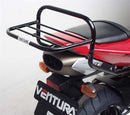 Introducing the Ventura EVO-12 Bike-Pack Kit for Honda CBR 1000 RR4/RR5 Fireblade (04-05)! Includes a sleek black EVO-12 pack, versatile Evo-Rack for secure attachment, and an L-bracket with screws. Each component is labeled for easy identification.