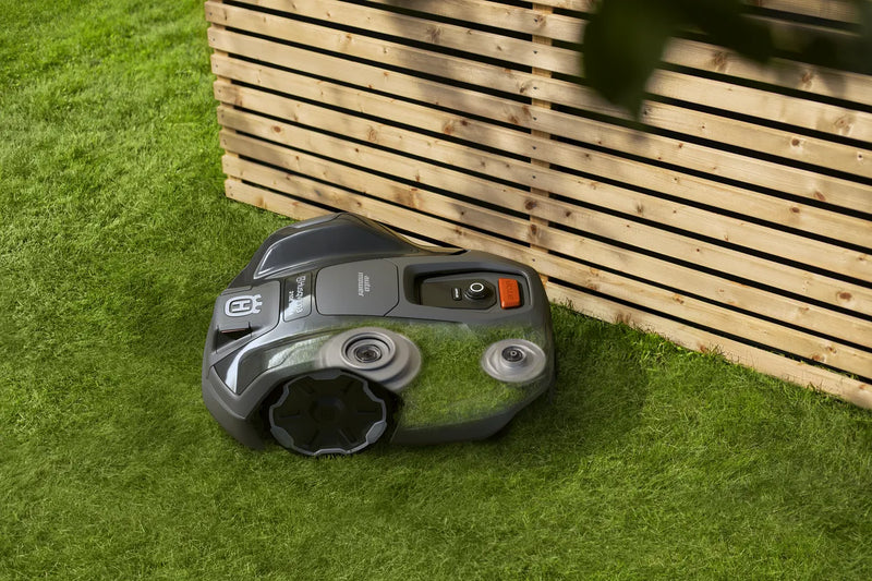 Husqvarna Automower® 305E NERA