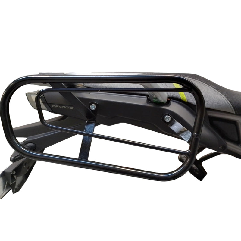 The image features the Ventura EVO-12 Bike-Pack Kit for the Kawasaki Z 1000 ABS/Ninja (14 ->) with a black and orange EVO-12 bag. It highlights the mounted Evo-Rack and accompanying L-Bracket with screws, showcasing seamless integration for your biking adventures.