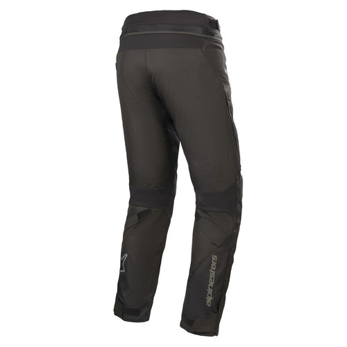 The Alpinestars Road Pro Gore-Tex Pants Short by Crown Kiwi Enterprises Limited are crafted from technical performance fabric and feature ballistic nylon reinforcements at the knees and zippered side pockets. The modern design makes them perfect for hiking or outdoor activities.
