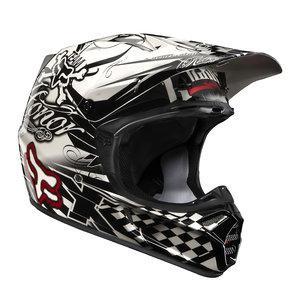 01169 - Fox V3 Victory Helmet White/Black