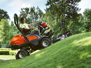 Husqvarna P524 Commercial front mower