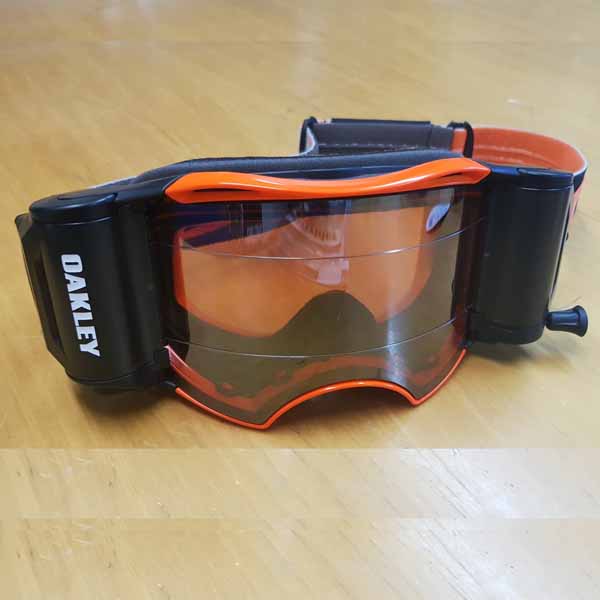 Shown on goggles is the revamped OA-100-258-001 Oakley Airbrake Single Roll-Off Accessory Kit - clear lens and goggles are not included